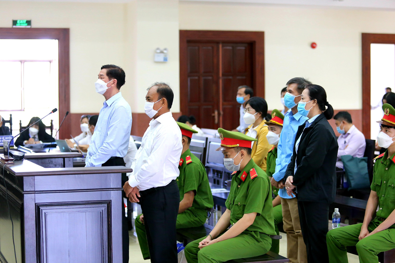 xét xử phúc thẩm Lê Tấn Hùng, vụ án công ty nông nghiệp Sài Gòn, hoãn xét xử, hoãn xét xử vụ án tại Công ty SAGRI, Công ty SAGRI, xét xử phúc thẩm, Trần Vĩnh Tuyến