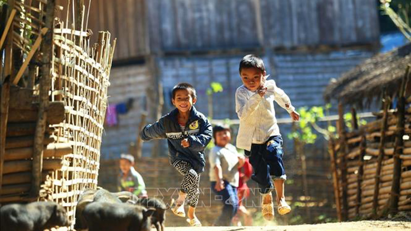 quyền trẻ em, trẻ em, trẻ em Việt Nam, quyền được sống của trẻ em Việt Nam, quyền trẻ em dưới góc nhìn pháp luật, pháp luật với trẻ em, quyền được sống