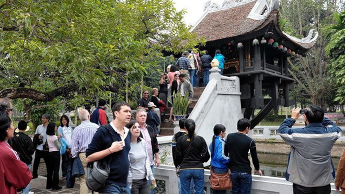 Hà Nội đón khách quốc tế, Hà Nội đón du khách quốc tế dịp nghỉ lễ, khách quốc tế đến Hà Nội tăng gấp 20 lần