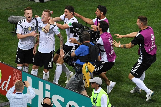 Ấn tượng World Cup: Tinh thần Đức và phút bù giờ