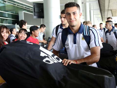 Tuyển thủ U20 Argentina đã đến TP.HCM chuẩn bị cho trận giao hữu. Ảnh: Quang Liêm