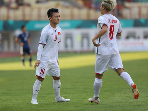 Quang Hải là cầu thủ có thể gây đột biến tốt nhất bóng đá Việt Nam hiện tại. Ảnh: Hoàng Linh