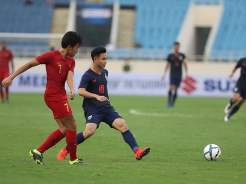 Luthfi là nhạc trưởng của U23 Indonesia. Ảnh: Hoàng Linh