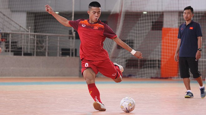 Futsal Việt Nam có chiến thắng trên đất Iran