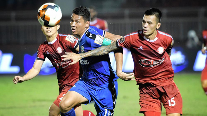 CLB lo V-League hoãn đến tháng 2 năm 2022