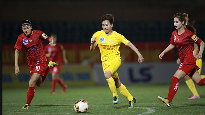 Tuyết Dung ghi 5 bàn thắng trong 1 trận đấu cho Phong Phú Hà Nam