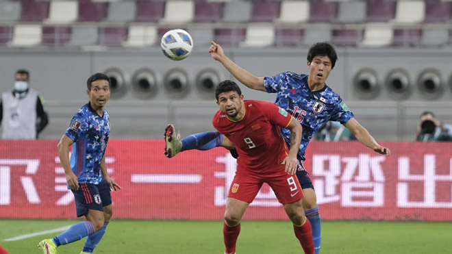 Dù có nhiều ngoại binh nhập tịch nhưng Trung Quốc đang thể hiện sự nghèo nàn trong lối chơi ở vòng loại thứ 3 World Cup 2022 và đang xếp cuối bảng B sau 2 trận thua. Ảnh: AFC