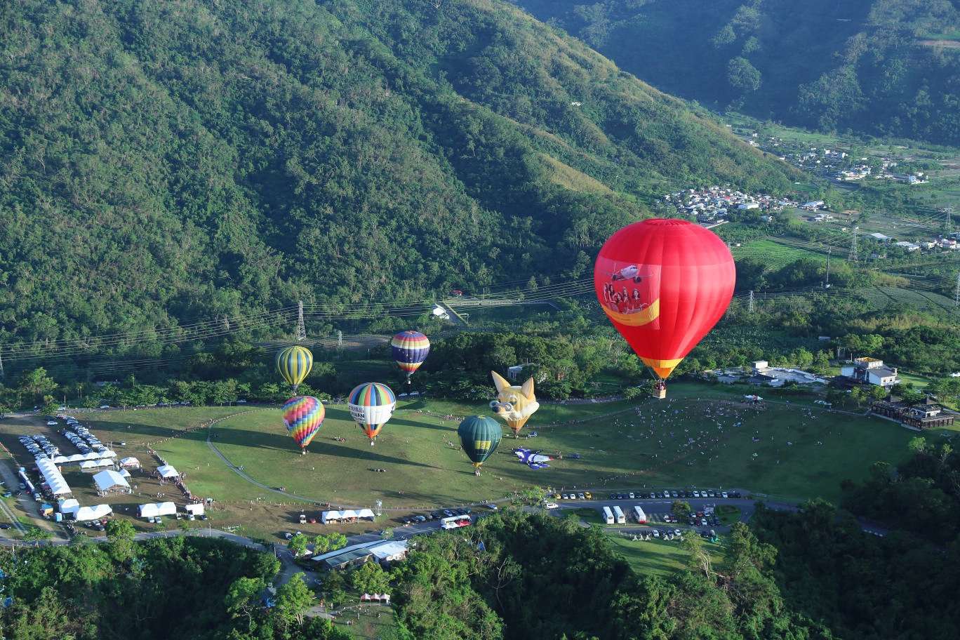 Lễ hội khinh khí cầu quốc tế 2022 sẽ đến Tuyên Quang vào tháng 3 và 4 này. Ảnh: VT