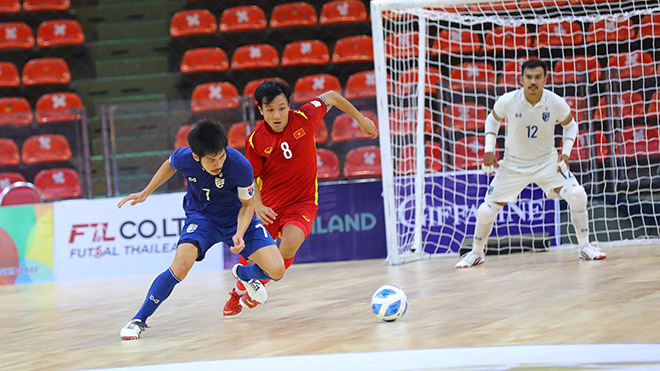 Đội tuyển futsal Việt Nam ngoài mục tiêu HCĐ còn phải thắng Myanmar để có vé dự VCK futsal châu Á 2022. Ảnh: Tiểu Dũng