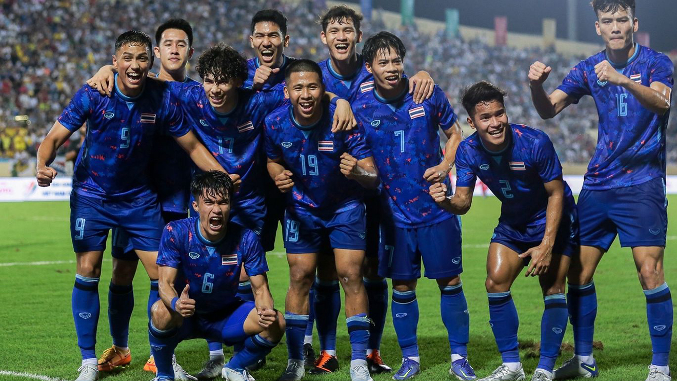 Thái Lan của HLV Polking chuẩn bị đến 75 cầu thủ để sẵn sàng cho AFF Cup 2022. Ảnh: Hoàng Linh