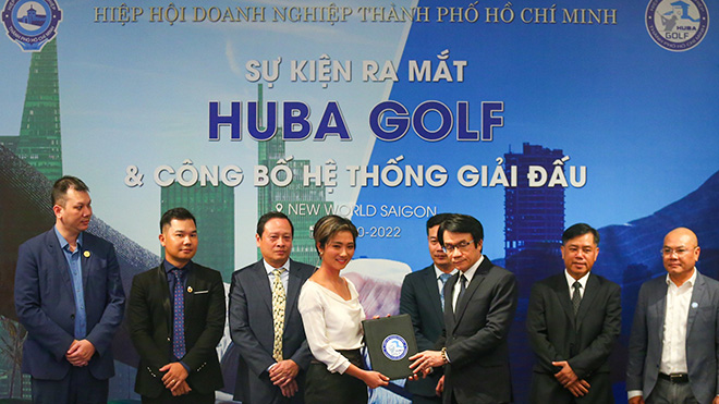 Bà Nguyễn Gia Bảo làm Trưởng Ban điều hành HUBA Golf. Ảnh: QAn