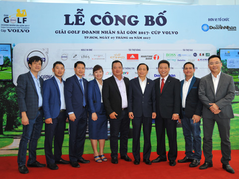 Giải đấu năm nay thu hút gần 300 tay golf là các doanh nhân trên cả nước về tham dự. Ảnh: B.M