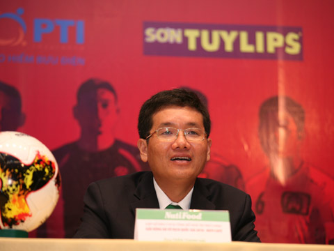 Ông Trần Thanh Hải tuyên bố lần đầu tiên trong lịch sử V-League nhà tài trợ chính sẽ thưởng nóng cho CLB chơi đẹp