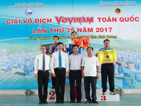 Đoàn TP.HCM vẫn giữ được ngôi vị số 1 trong làng võ Việt. Ảnh: B.M