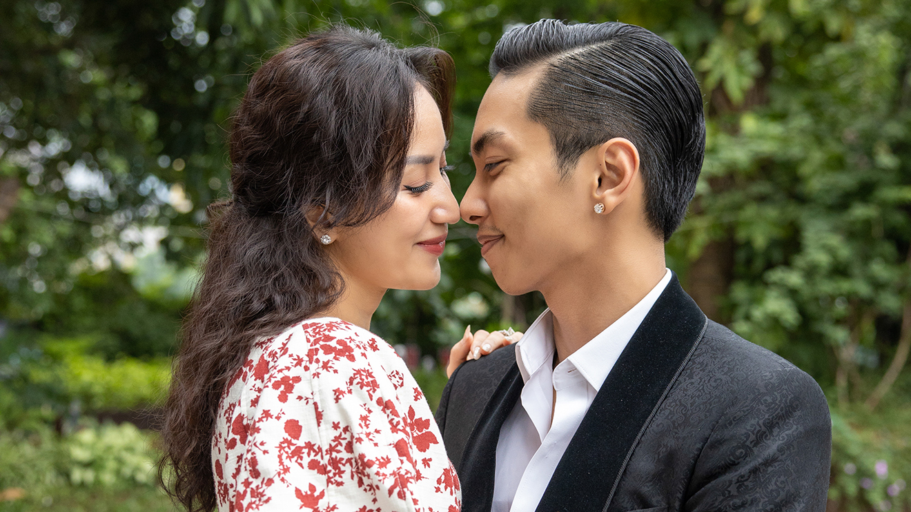 Phan Hiển bất ngờ hé lộ đám cưới với Khánh Thi sau hơn 13 năm gắn bó