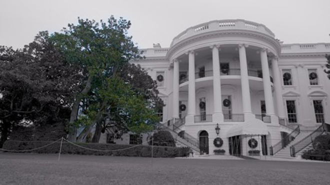 Lý do bà Melania Trump cho chặt cây mộc lan 200 tuổi trong Nhà Trắng