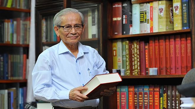 Giới sử học sốc nặng khi Giáo sư Phan Huy Lê đột ngột qua đời 