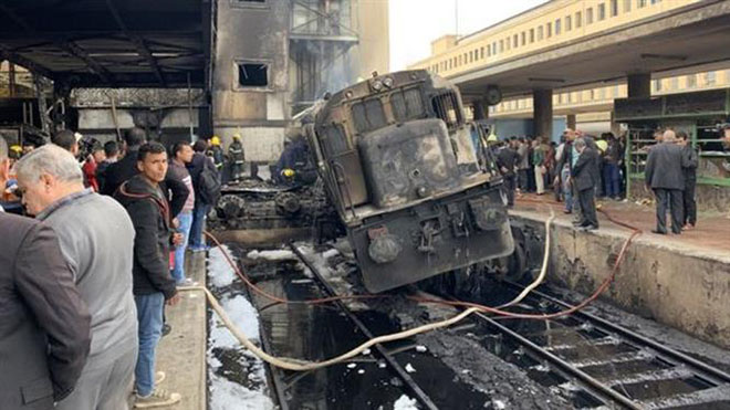 Ai Cập: Bộ trưởng Giao thông Vận tải từ chức sau vụ hỏa hoạn tại nhà ga ở Cairo
