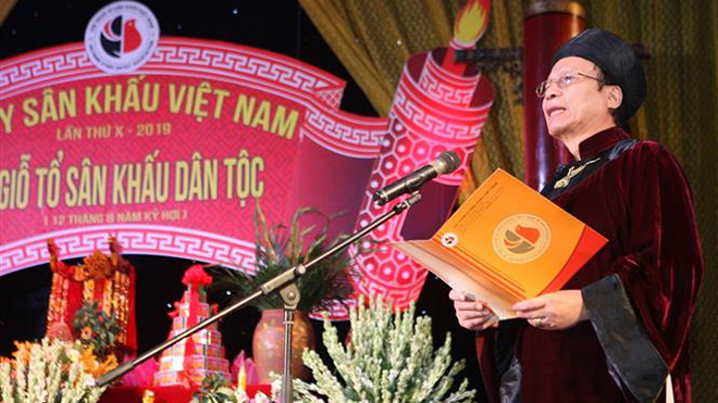 Kỷ niệm Ngày Sân khấu Việt Nam lần thứ 10 và tôn vinh các nghệ sỹ lão thành