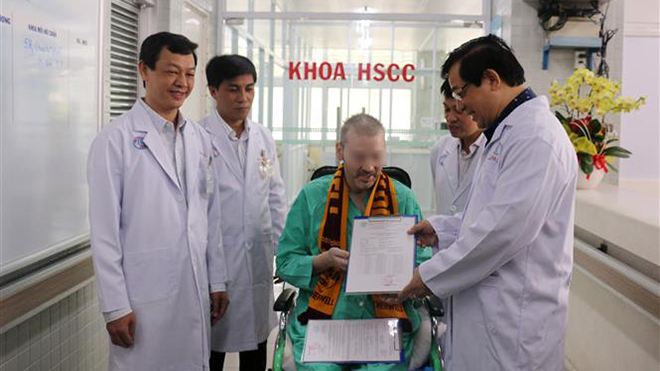 Bệnh nhân 91 trở lại bầu trời và sự hồi sinh kỳ diệu tại Việt Nam (Kỳ 1): Ca bệnh COVID -19 'độc nhất, vô nhị'