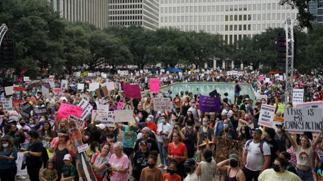Mỹ: Hàng nghìn người biểu tình phản đối luật hạn chế phá thai hà khắc