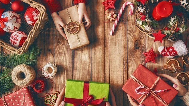 Quà Giáng sinh cho bạn bè, Quà Giáng sinh cho người yêu, shop quà tặng giáng sinh, Quà tặng Giáng sinh cho be, Quà tặng giáng sinh, Quà Giáng sinh đơn giản mà ý nghĩa