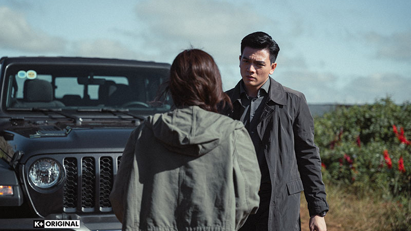 'Thót tim' với loạt tình tiết mới hé lộ trong trailer phim 'Trại Hoa Đỏ' của Victor Vũ
