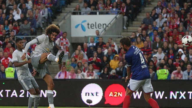 Valerenga 0-3 Man United: Fellaini mở tỉ số trước tin đồn ra đi, Lukaku tiếp tục nổ súng 