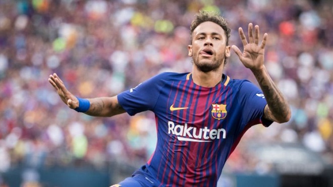 Barca dọa 'tố' PSG lên UEFA. Paris chuẩn bị mừng Neymar ra mắt