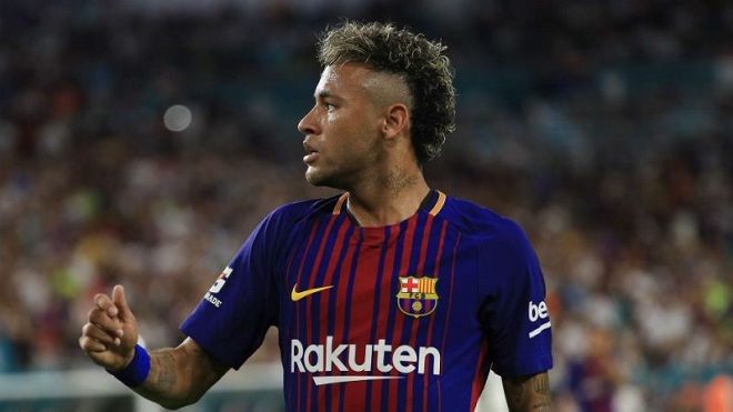 UEFA cảnh báo PSG về vụ chuyển nhượng Neymar