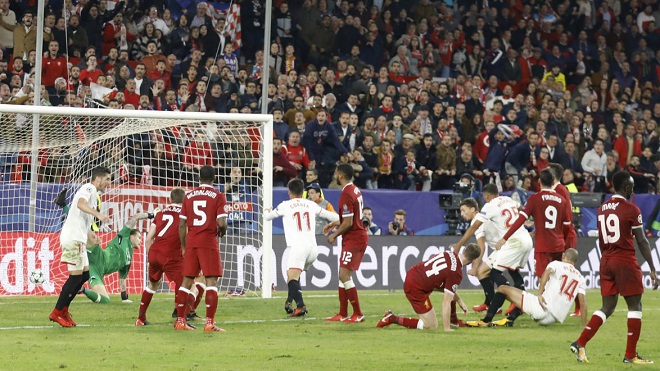 NGOẠN MỤC: Gary Neville đã biết trước về việc Liverpool bị Sevilla 'ngược kèo'
