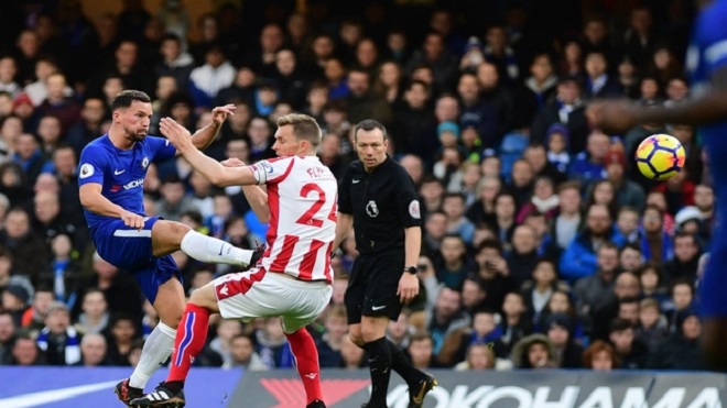 Video clip Drinkwater lập 'siêu phẩm' cho Chelsea vào lưới Stoke