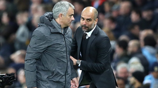 Guardiola phớt lờ Mourinho khi nhắc đến định nghĩa 'chơi bóng đá'