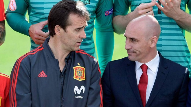Chủ tịch LĐBĐ Tây Ban Nha thừa nhận bị HLV Lopetegui và Real Madrid 'đâm sau lưng'