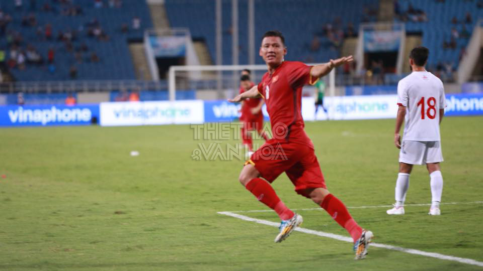 TRỰC TIẾP U23 Việt Nam 0-0 U23 Oman: Bùi Tiến Dũng bắt chính và làm đội trưởng (Hiệp 1)