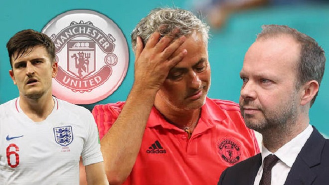 MU: Lộ bằng chứng cho thấy mối quan hệ căng thẳng của Mourinho với Ed Woodward