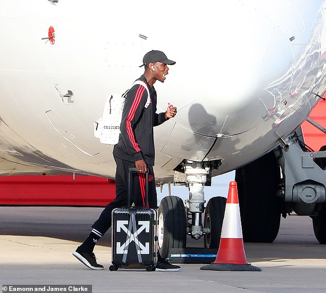 Lukaku không ra sân bay cùng đồng đội, HLV của Bournemouth mừng thầm
