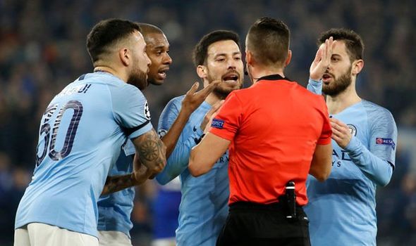 VAR, công nghệ VAR, juventus, atletico madrid, man city, schalke, champions league, var, penalty