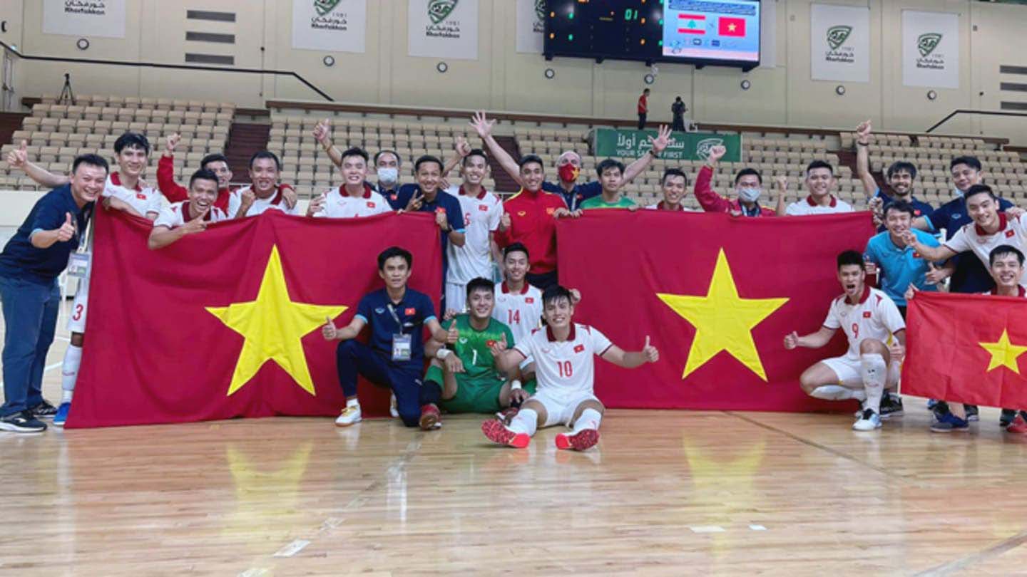 Futsal Việt Nam: Xem lại những pha cứu thua xuất sắc của Hồ Văn Ý trước Lebanon