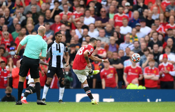 Ket qua bong da, kết quả bóng đá Anh, MU 4-1 Newcastle, Ronaldo, Ronaldo lập cú đúp, kết quả Man Utd đấu với Newcastle, bảng xếp hạng Ngoại hạng Anh, BXH bóng đá Anh