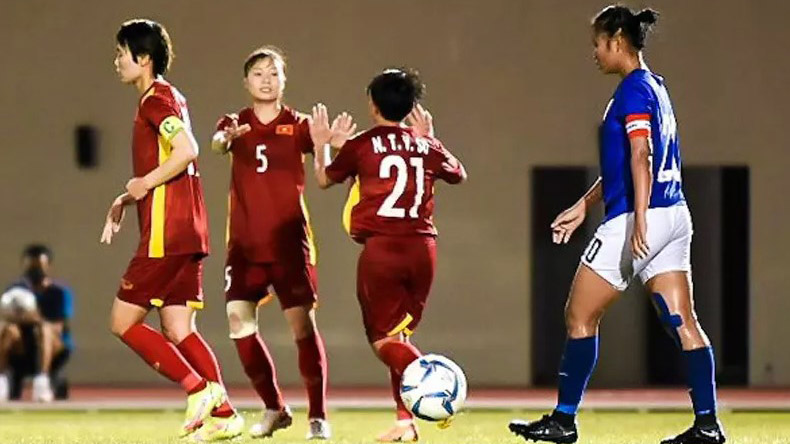 Thắng nữ Campuchia 3-0, tuyển nữ Việt Nam khởi đầu suôn sẻ tại giải Đông Nam Á