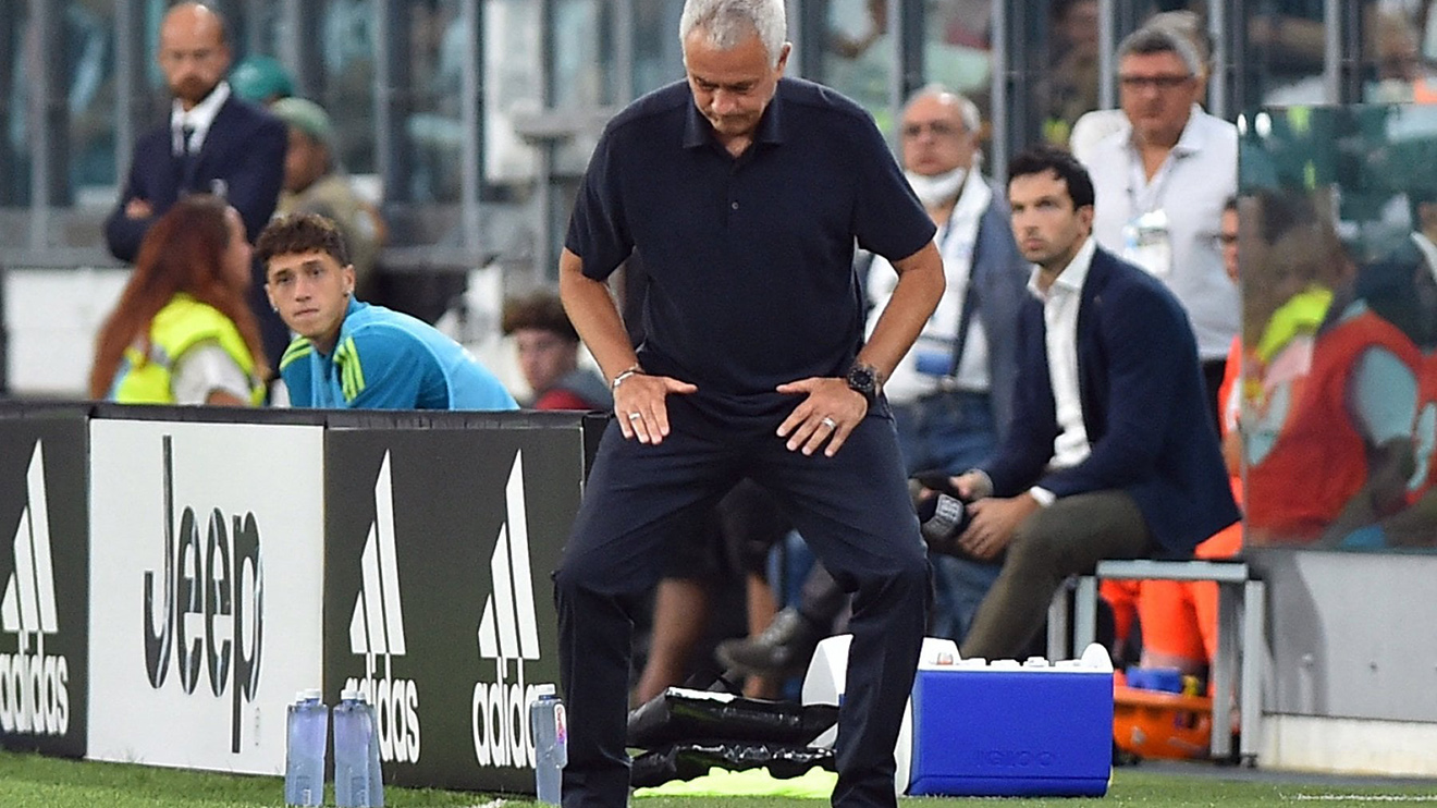 Mourinho mắng thẳng mặt học trò, giúp AS Roma xuất sắc giành điểm trước Juventus