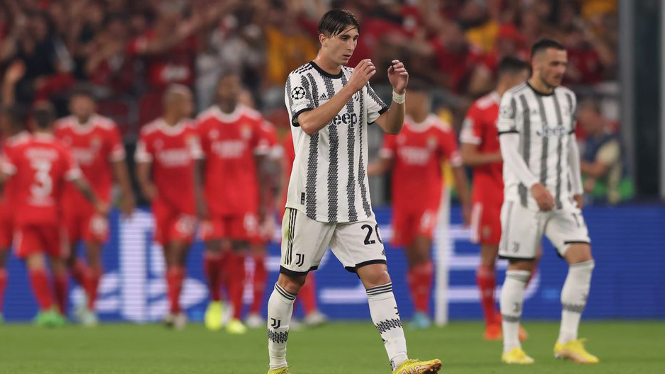Juventus khởi đầu tồi tệ, đối diện cơn ác mộng tại Cúp C1 
