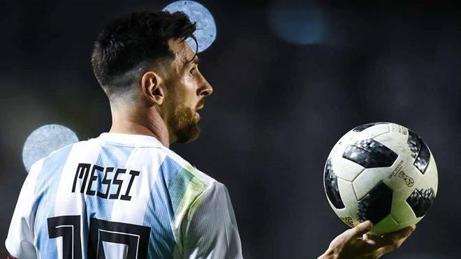 World Cup như khẩu súng gí vào đầu Messi