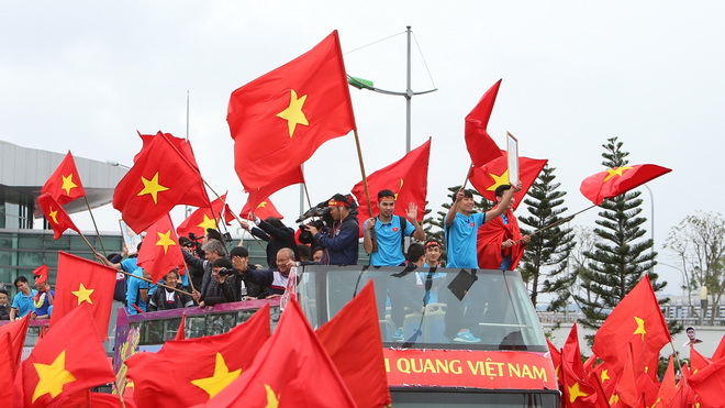 Xem trực tiếp U23 Việt Nam về nước và lễ mừng công vinh danh đoàn TTVN ở sân Mỹ Đình