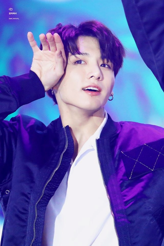 BTS, BTS tin tức, BTS thành viên, Kpop, ARMY, BTS idol, BTS profile, BTS Jungkok, Jungkook, Jungkook BTS, BTS youtube, BTS fansign, BTS twitter, BTS photo, BTS ảnh, bts