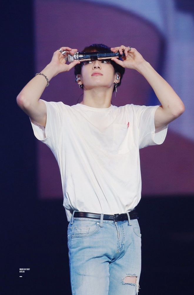 BTS, BTS tin tức, BTS thành viên, Kpop, ARMY, Kpop idol, BTS idol, BTS youtube, BTS profile, BTS twitter, BTS instagram, BTS concert, BTS showw, BTS weverse, Jungkook
