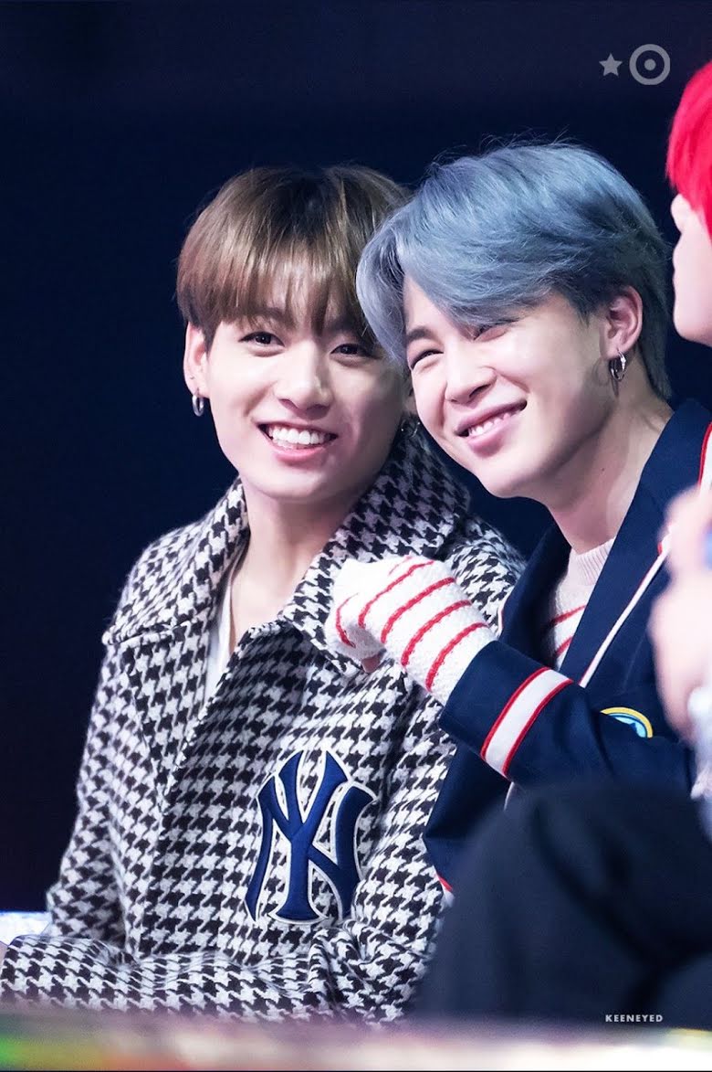 BTS, BTS tin tức, BTS thành viên, Kpop, ARMY, BLINK, Blackpink, Lisa, Jennie, Jungkook, V, Suga, Jimin, BTS idol, Blackpink idol, Kpop idol, BTS ship, Blackpink ship