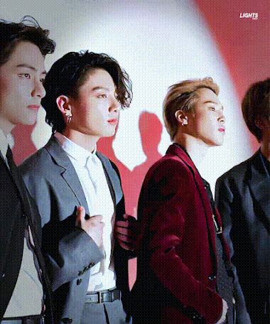 BTS, BTS tin tức, BTS thành viên BTS gif, BTS ảnh, ảnh BTS, BTS idol, Kpop, ARMY, BTS profile, gif BTS, BTS youtube, BTS instagram, V, Jungkook, Jimin, Jimin BTS, BTS V