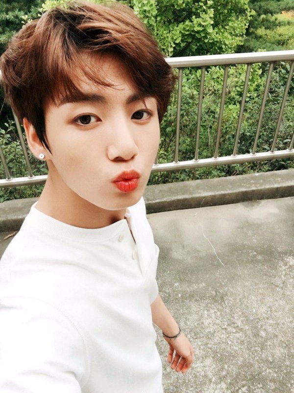 BTS, BTS tin tức, BTS thành viên, Kpop, ARMY, Jungkook, Jungkook BTS, BTS Jungkook, BTS idol, BTS fansign, BTS sân bay, BTS thời trang, BTS fashion, BTS đẹp trai, JK